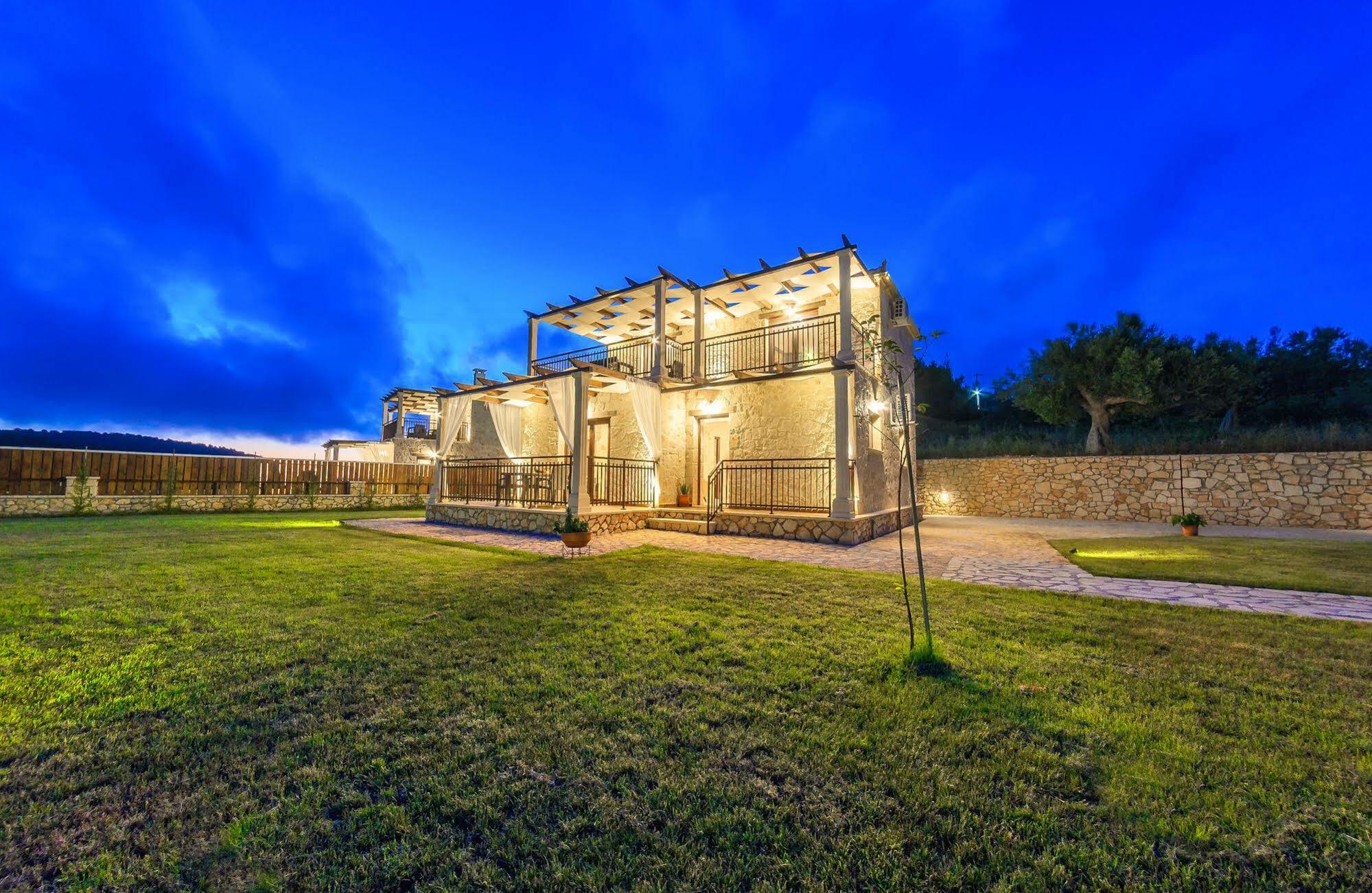 Eden Villas Anafonítria Exterior photo