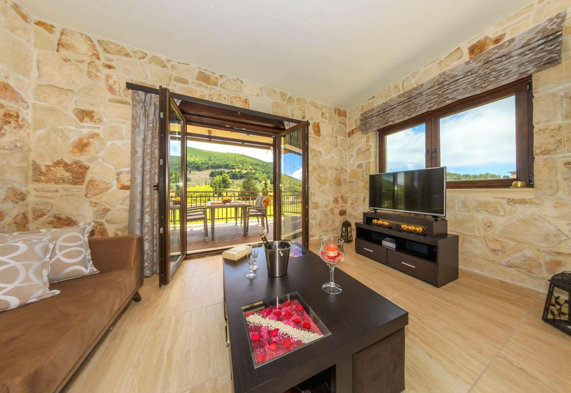 Eden Villas Anafonítria Exterior photo